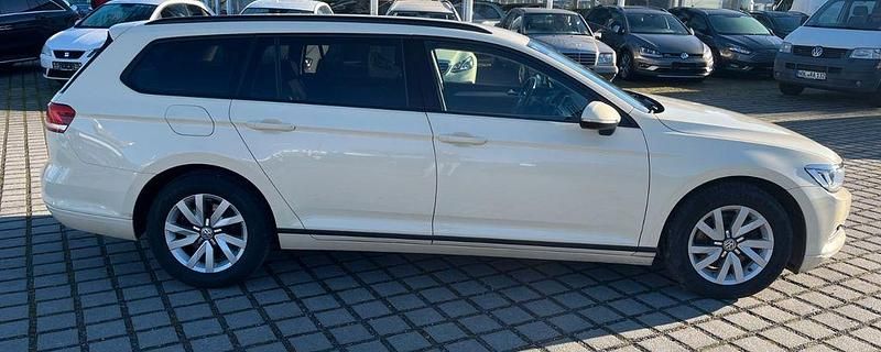 Gebraucht VW Passat 150 PS (110 kW) 2017 Kombi
