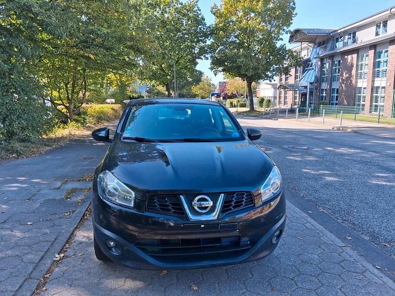 Schwarz Gebraucht 2010 Nissan Qashqai SUV | 6.300 € (Guter Preis) - Bild 1/4