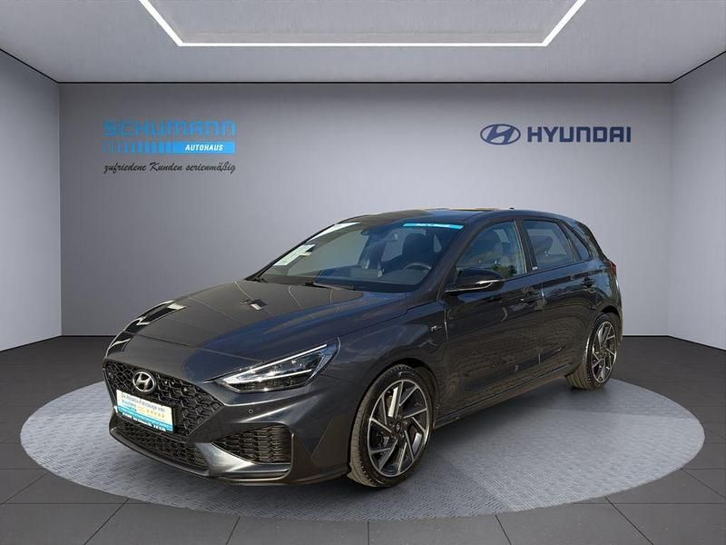 Schwarz Gebraucht 2020 Hyundai i30 N Line Limousine | 17.990 € (Fairer Preis) - Bild 1/4