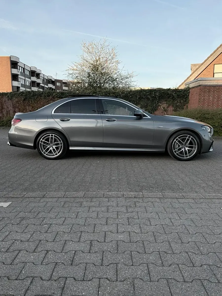 Gebraucht Mercedes E53 AMG 435 PS (319 kW) 2020 Grau Limousine
