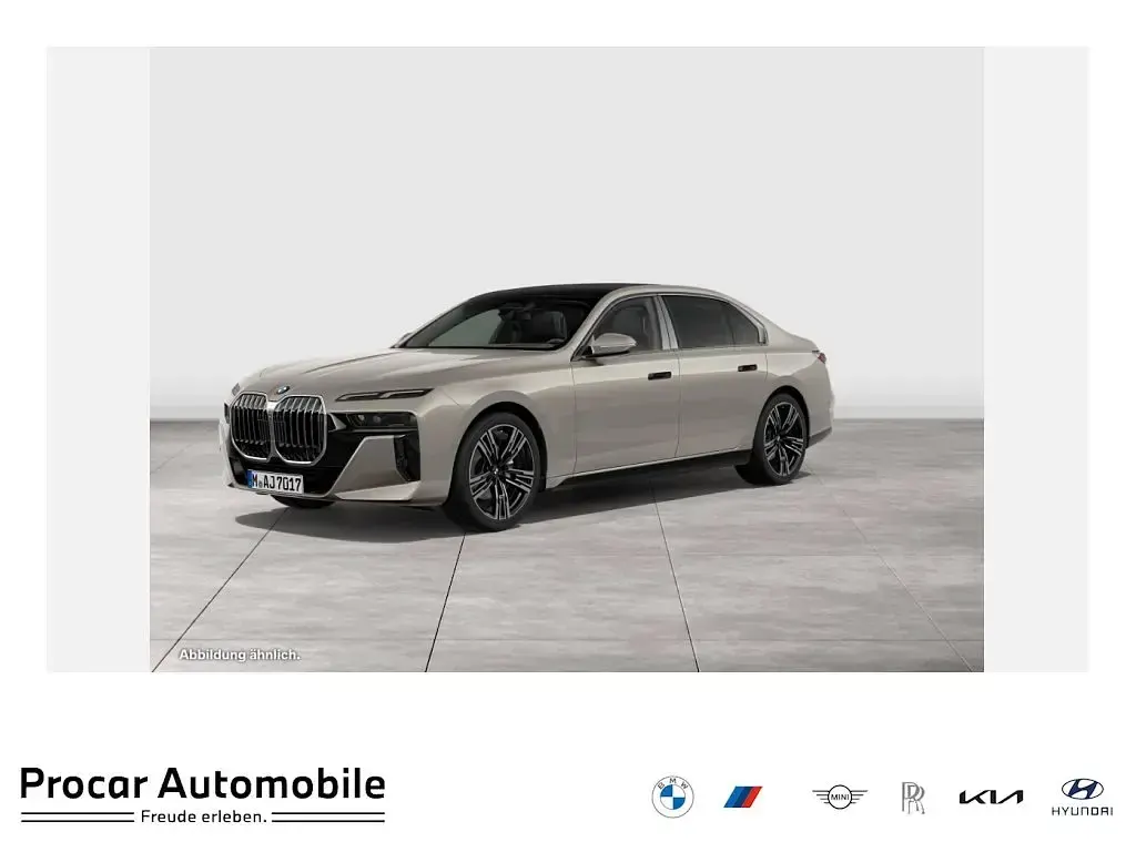 Gebraucht BMW 740 M Sport 286 PS (210 kW) 2025 Limousine