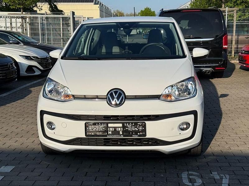 Second-hand VW up! 65 CP (47 kW) 2021 Alb Hatchback