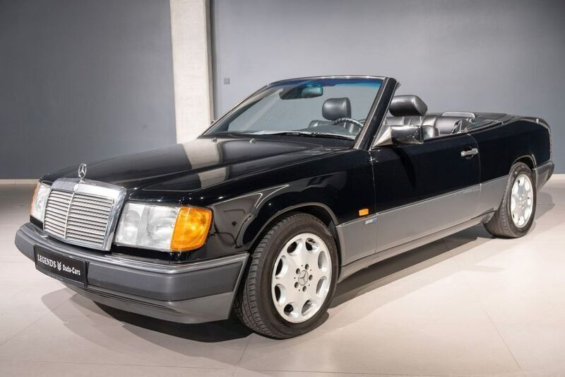 Schwarz Gebraucht 1992 Mercedes E300 Cabrio | 27.800 € - Bild 1/4
