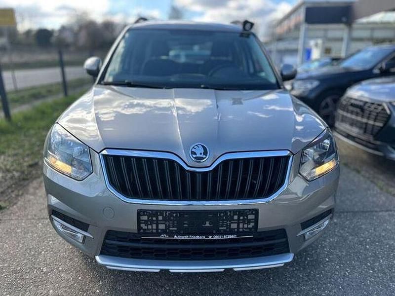 Gebraucht Skoda Yeti 122 PS (89 kW) 2014 Cappuccinobeige metallic SUV