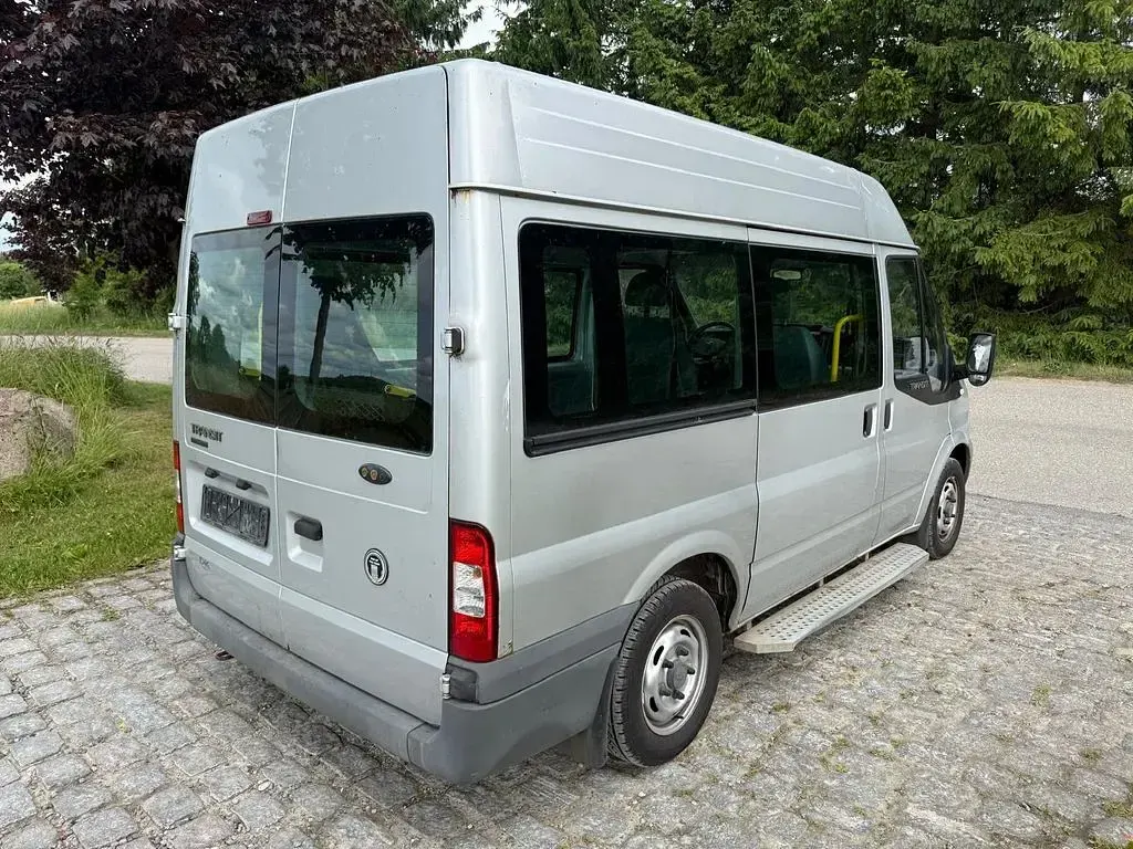 Gebraucht Ford Transit 110 PS (80 kW) 2007 Silber Van / Kleinbus