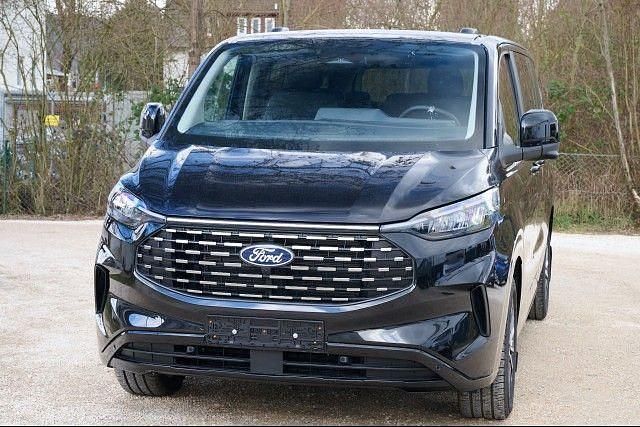 Neu Ford Tourneo Titanium 170 PS (125 kW) 2026 Schwarz Van / Kleinbus