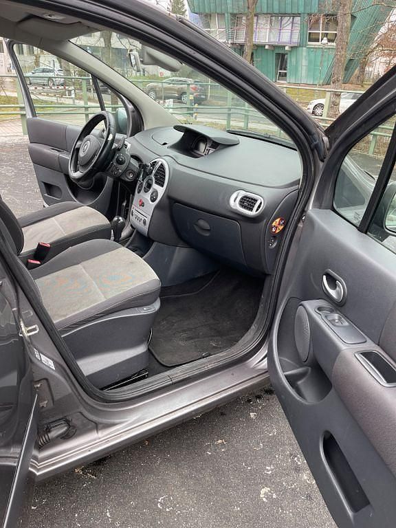 Gebraucht Renault Modus Dynamique 111 PS (81 kW) 2009 Grau Van / Kleinbus