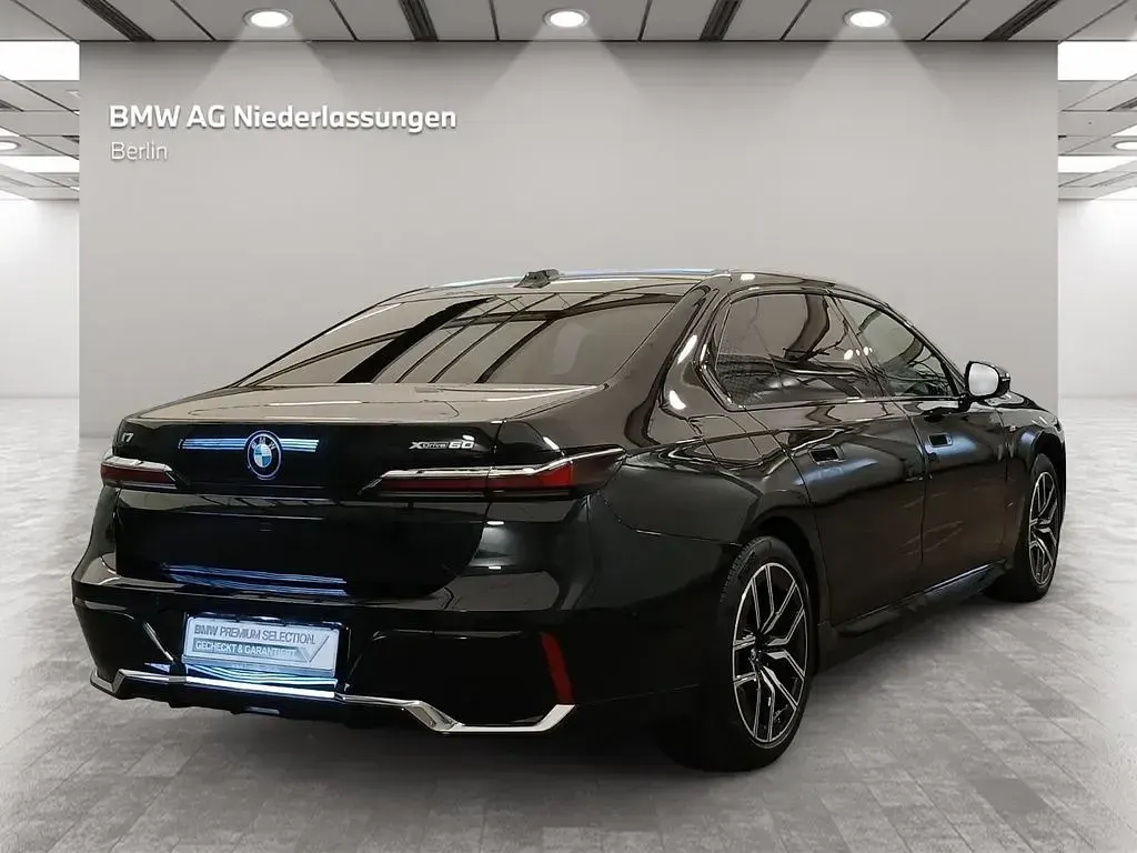 Gebraucht BMW i7 M Sport 400 kW (544 PS) 2023 Schwarz Limousine