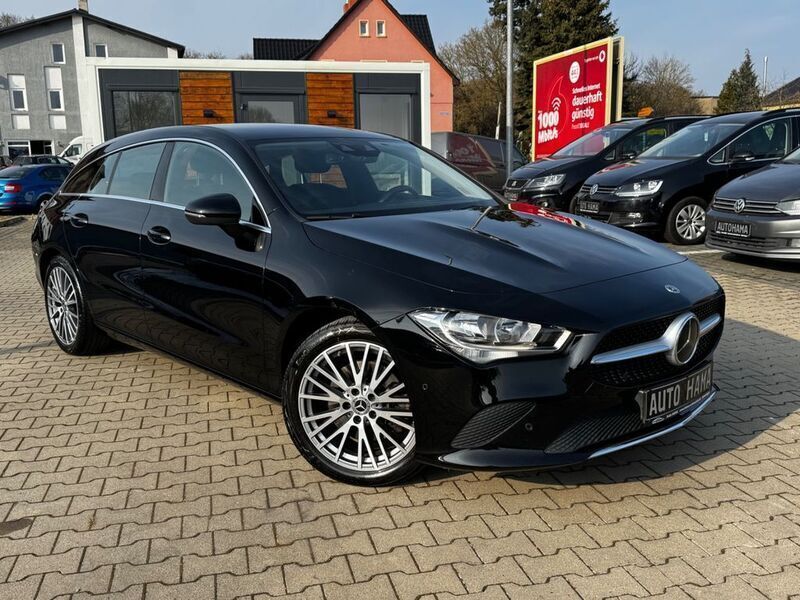 Nachtschwarz unilack Gebraucht 2020 Mercedes CLA220 Shooting Brake Kombi | 26.990 € (Fairer Preis) - Bild 1/4