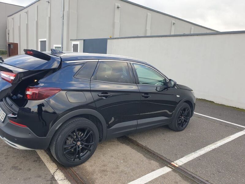 Gebraucht Opel Grandland X Business 177 PS (130 kW) 2019 Schwarz SUV