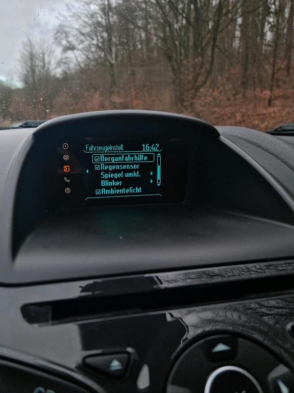 Gebraucht Ford Fiesta 125 PS (91 kW) 2015 Blau Limousine