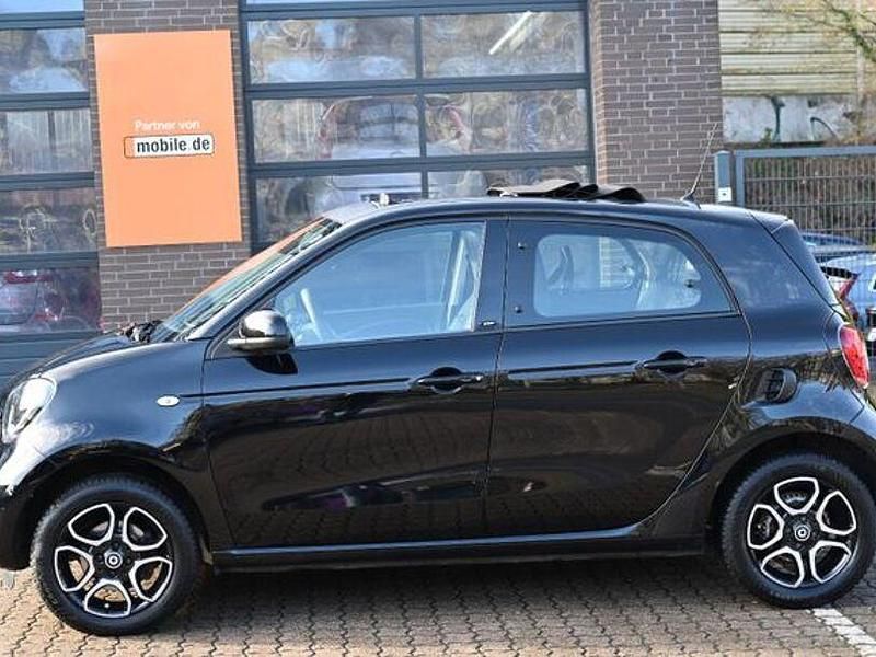 Gebraucht Smart ForFour Prime 71 PS (52 kW) 2016 Schwarz Kleinwagen