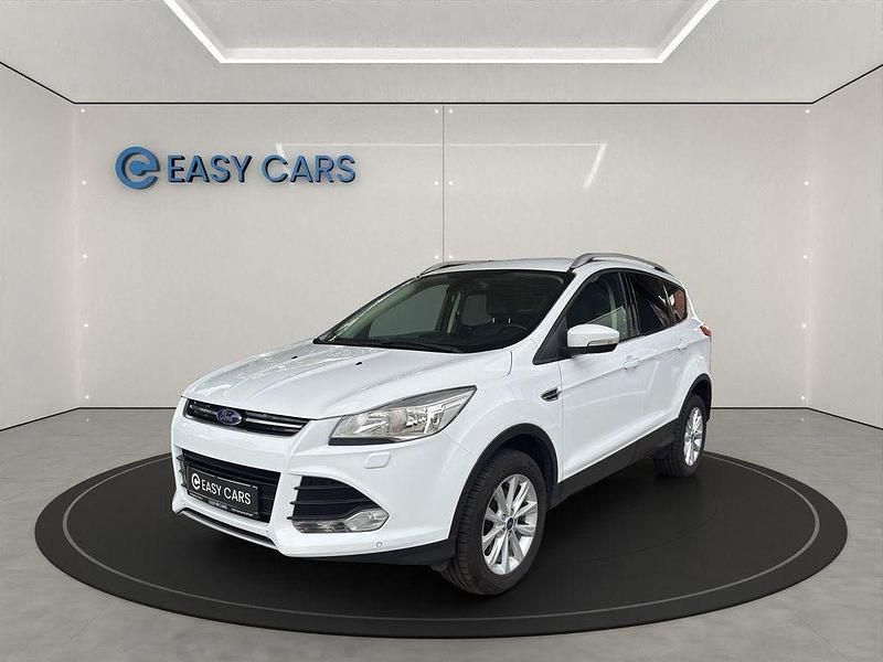Weiß Gebraucht 2014 Ford Kuga Titanium SUV | 11.880 € (Fairer Preis) - Bild 1/4