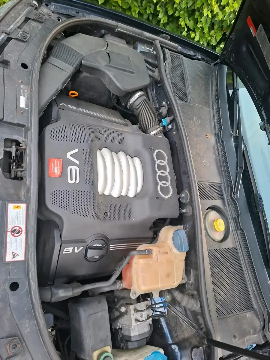 Gebraucht Audi A6 163 PS (119 kW) 1997 Blau Limousine