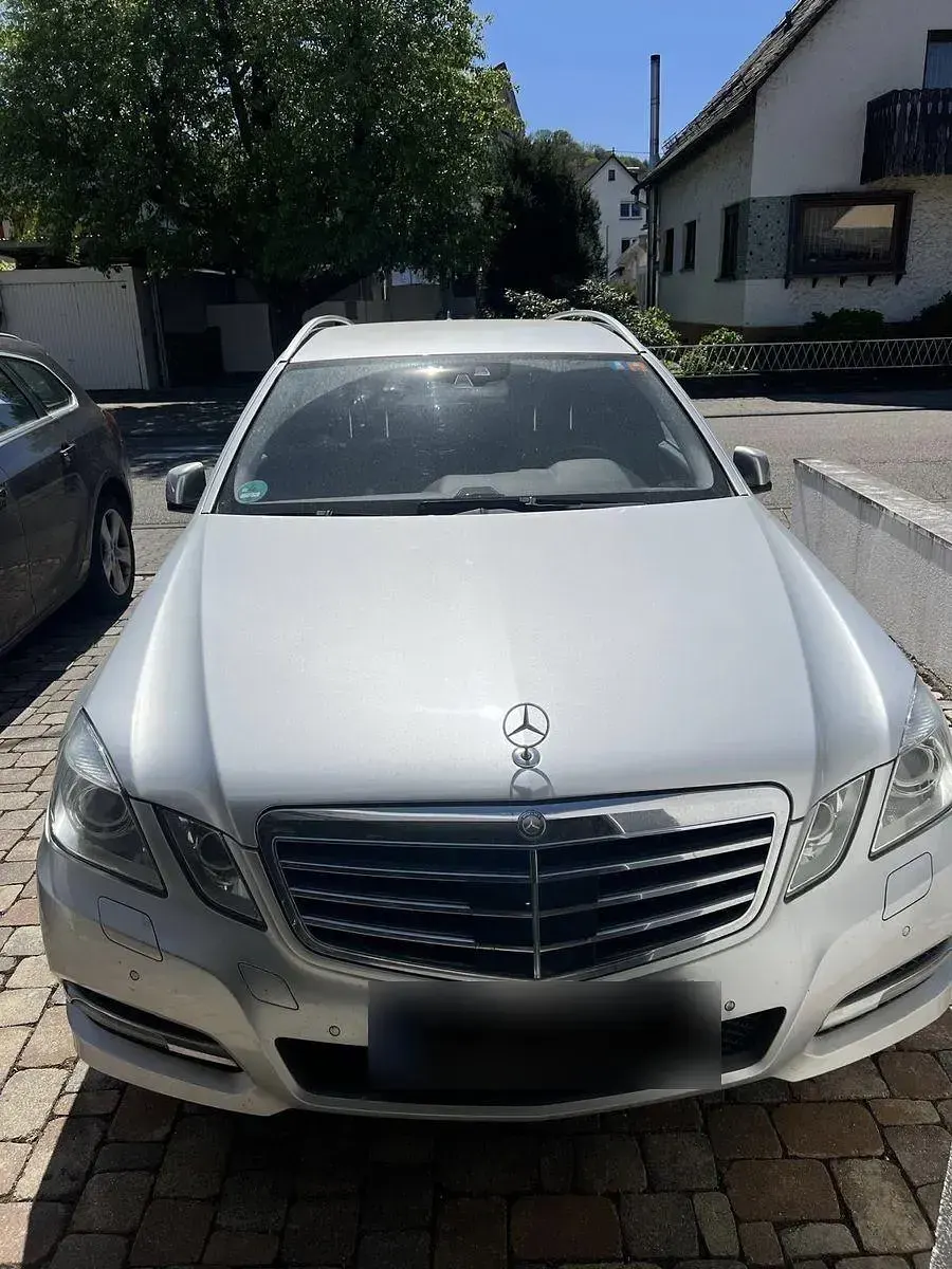 Gebraucht Mercedes 250 204 PS (150 kW) 2010 Silber Kombi