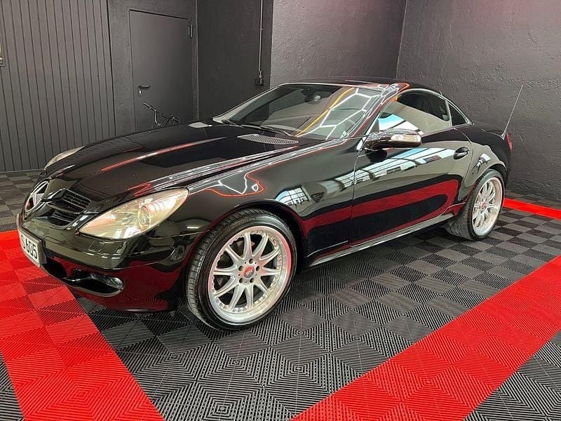 Gebraucht Mercedes SLK200 163 PS (119 kW) 2006 Schwarz Cabrio