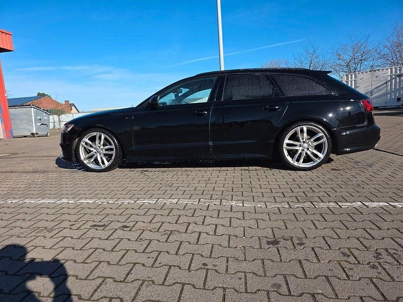 Gebraucht Audi A6 Black Edition 190 PS (139 kW) 2018 Schwarz Kombi