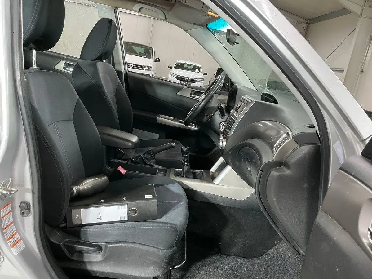 Occasion Subaru Forester 147 ch (108 kW) 2011 Argent SUV