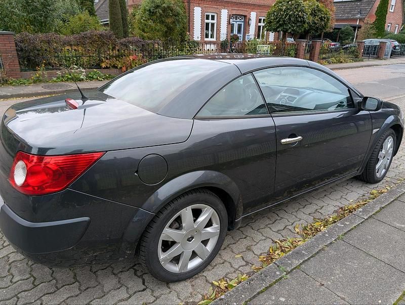 Gebraucht Renault Mégane II 135 PS (99 kW) 2007 Schwarz Coupé