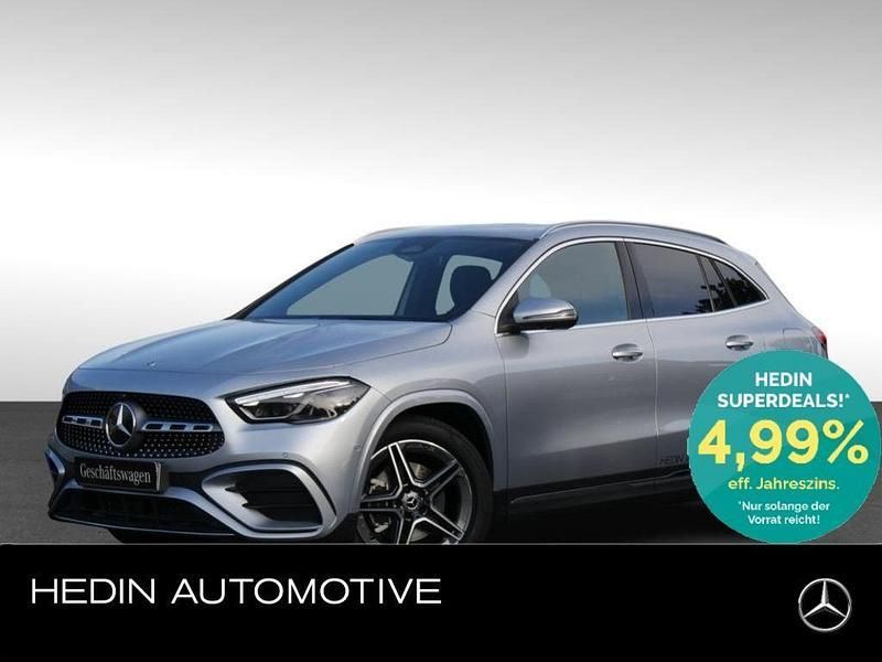 Silber Gebraucht 2025 Mercedes GLA200 AMG SUV | 42.570 € (Fairer Preis) - Bild 1/4
