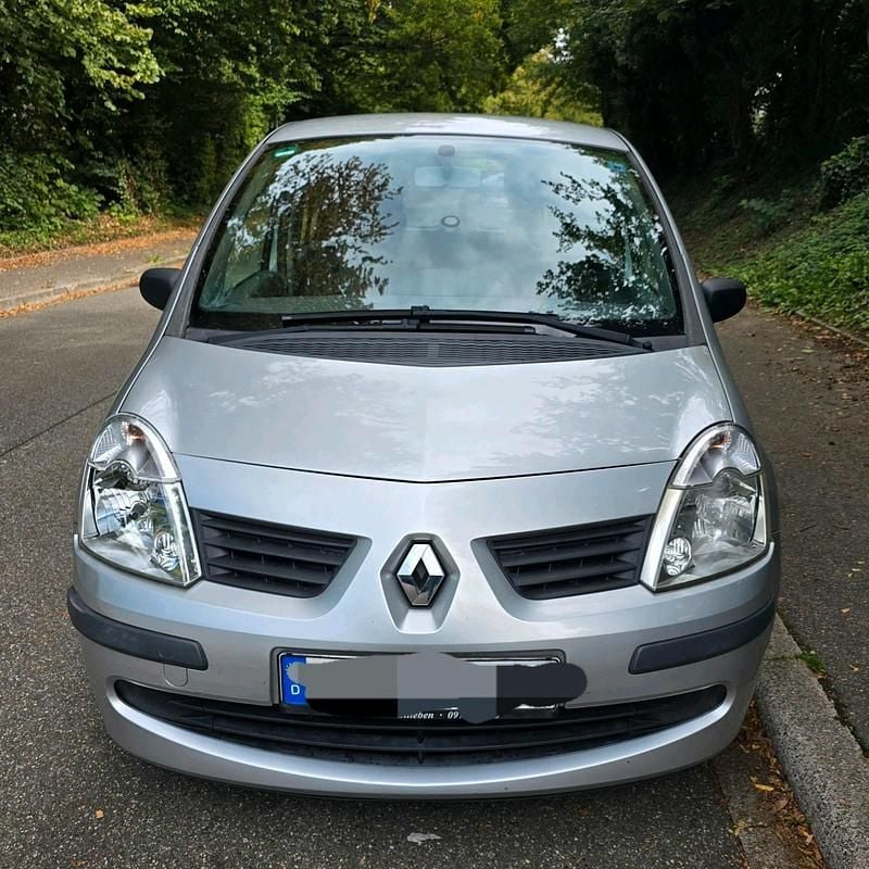 Silber Gebraucht 2007 Renault Modus Van / Kleinbus | 2.400 € (Etwas zu teuer) - Bild 1/4
