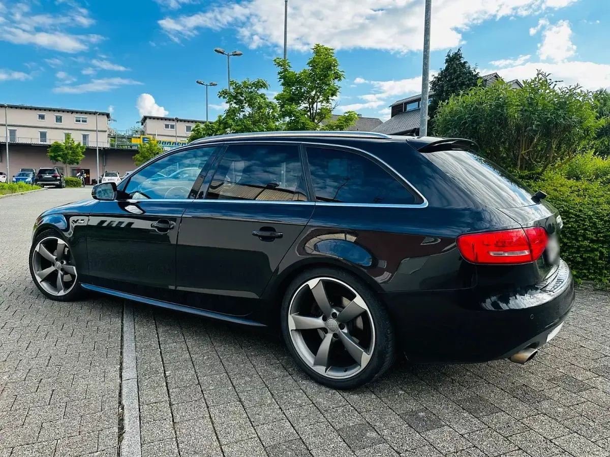 Gebraucht Audi A4 S-Line 239 PS (175 kW) 2010 Schwarz Kombi