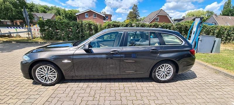 Gebraucht 2015 BMW 520 Kombi | 9.900 € (Guter Preis) - Bild 1/4