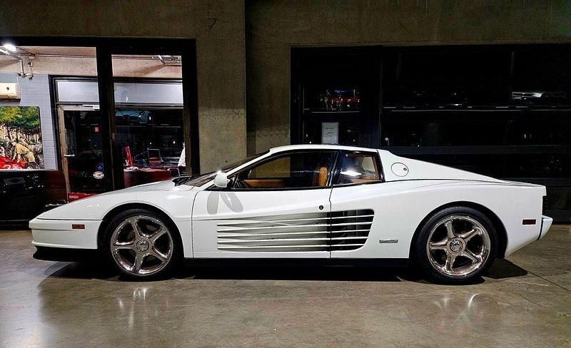 Gebraucht Ferrari Testarossa 381 PS (280 kW) 1987 Weiß Coupé