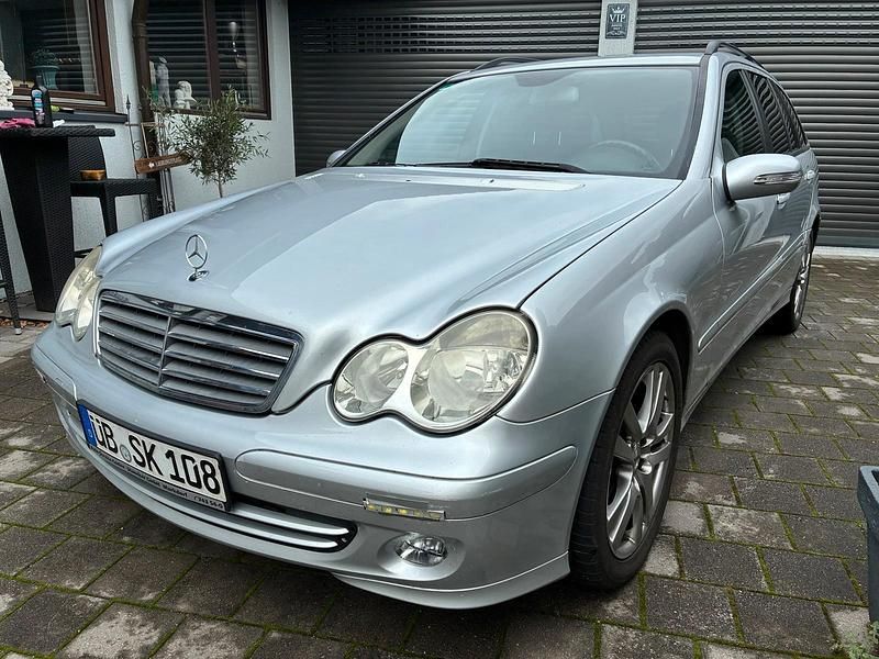 Silber Gebraucht 2006 Mercedes C180 Kombi | 1.500 € (Superpreis) - Bild 1/4