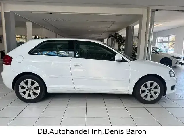 Gebraucht Audi A3 Attraction 159 PS (116 kW) 2009 Weiß Kleinwagen