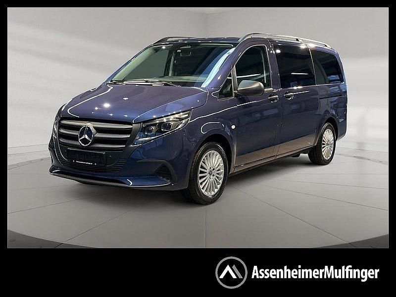Sodalithblau met. Gebraucht 2024 Mercedes Vito Van | 49.950 € - Bild 1/4