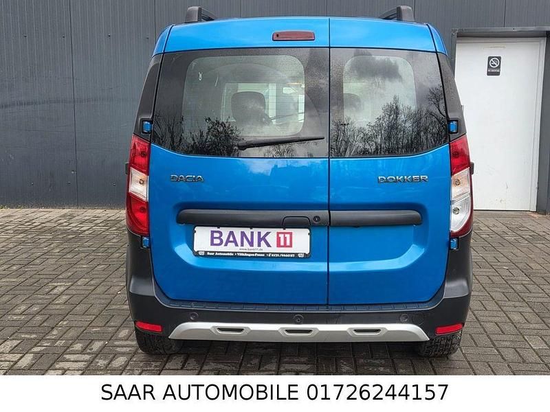 Gebraucht Dacia Dokker Stepway 95 PS (69 kW) 2020 Blau Van / Kleinbus