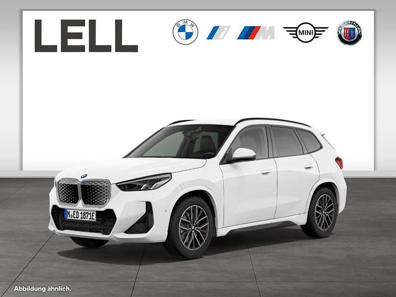 Weiß Neu 2025 BMW iX1 M Sport SUV | 41.995 € (Superpreis) - Bild 1/4