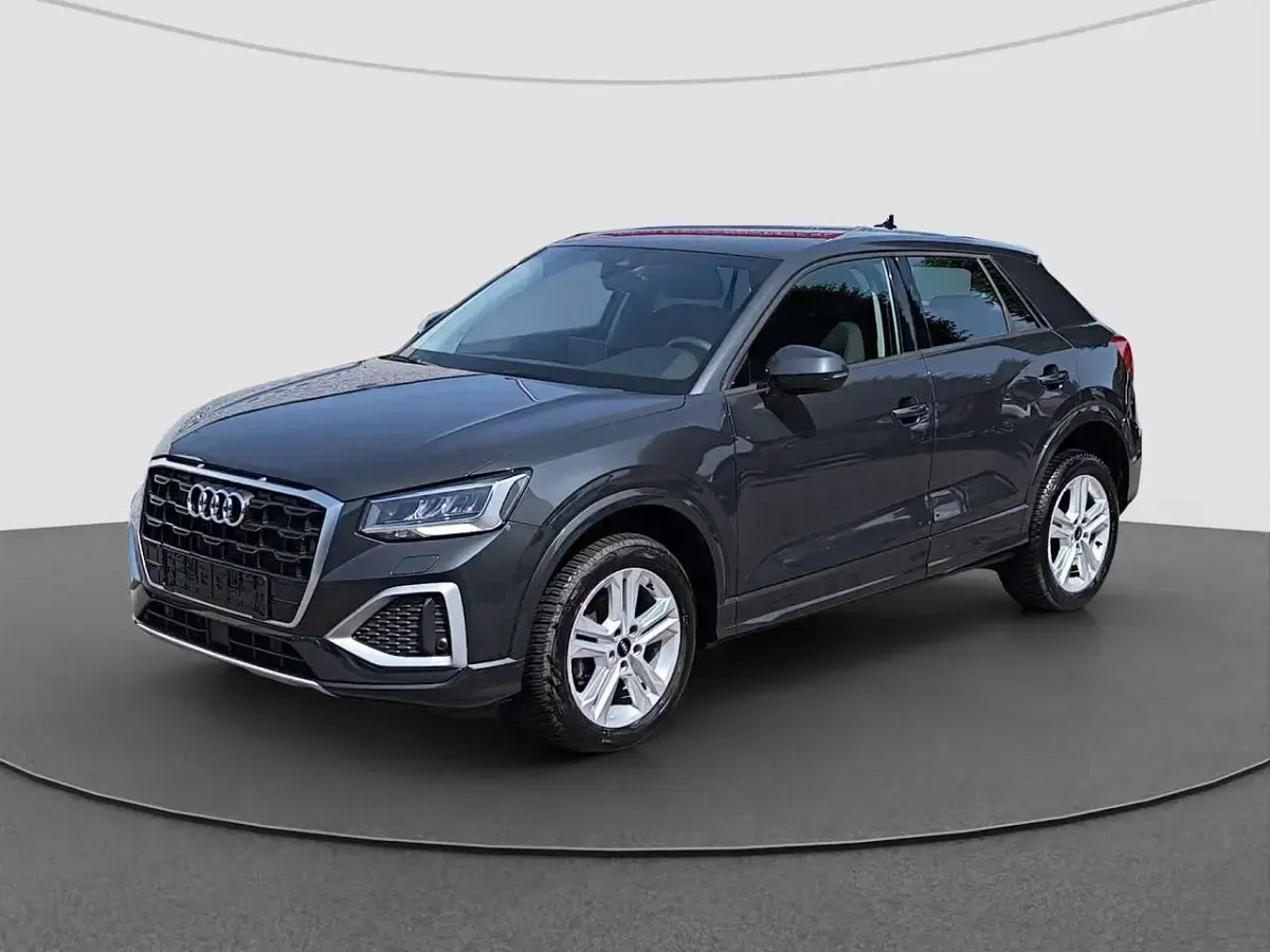 Gebraucht Audi Q2 Advanced 150 PS (110 kW) 2024 Grau SUV