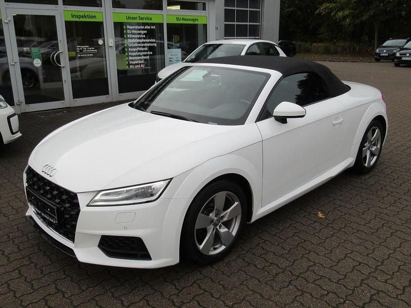 Weiß Gebraucht 2022 Audi TT Roadster Sport Cabrio | 32.500 € (Guter Preis) - Bild 1/4
