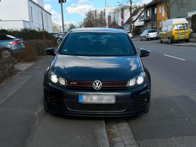 Gebraucht VW Golf VI GTI 211 PS (155 kW) 2011 Andere farben Kleinwagen