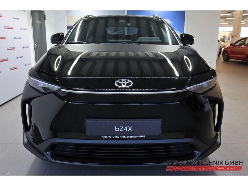 Gebraucht Toyota bZ4X Basis 150 kW (204 PS) 2023 Schwarz SUV
