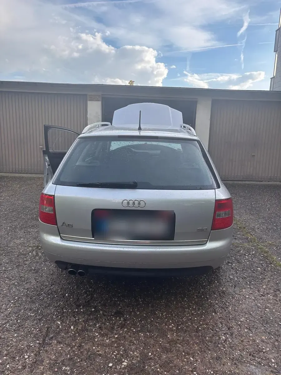 Używany Audi A6 220 KM (161 kW) 2003 Srebrny Kombi