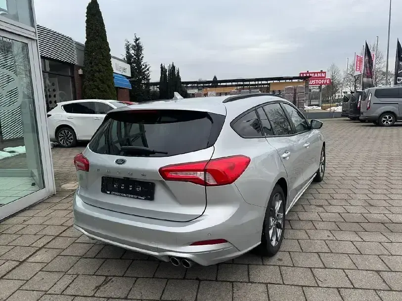 Usata Ford Focus ST-Line 125 CV (91 kW) 2021 Argento Station wagon