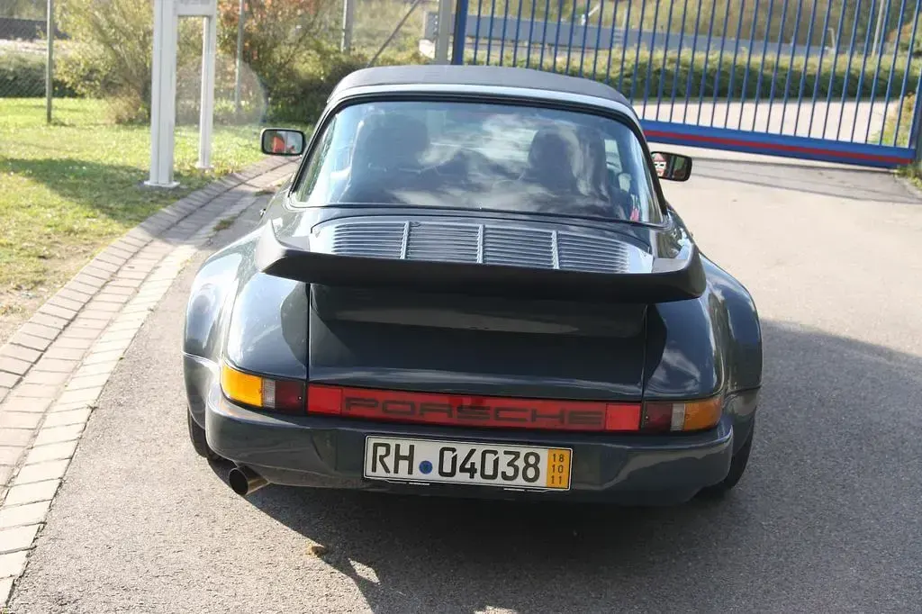 Gebraucht Porsche 911 231 PS (169 kW) 1985 Grau Cabrio
