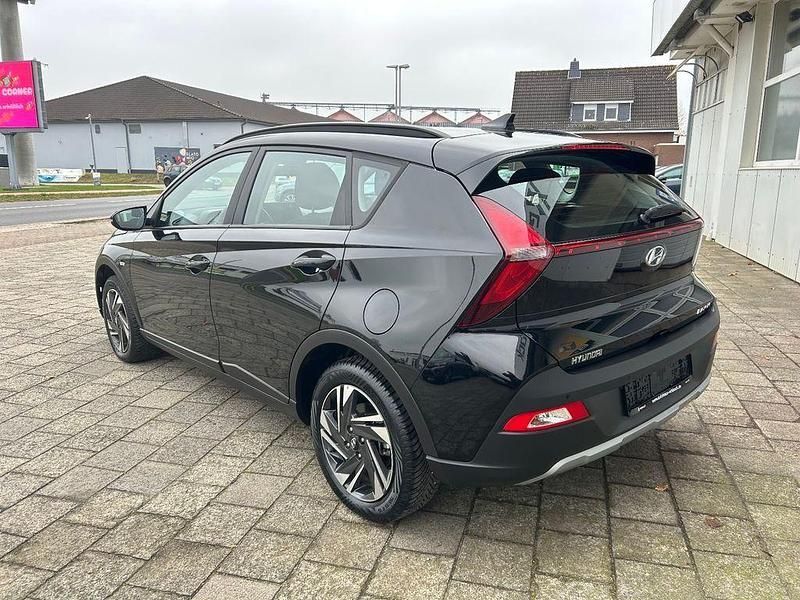 Gebraucht Hyundai Bayon Intro Edition 101 PS (74 kW) 2022 Schwarz SUV