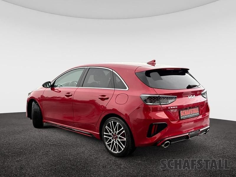Gebraucht Kia Ceed GT GT 204 PS (150 kW) 2024 Rot ((aa9) infrarot met.) Limousine