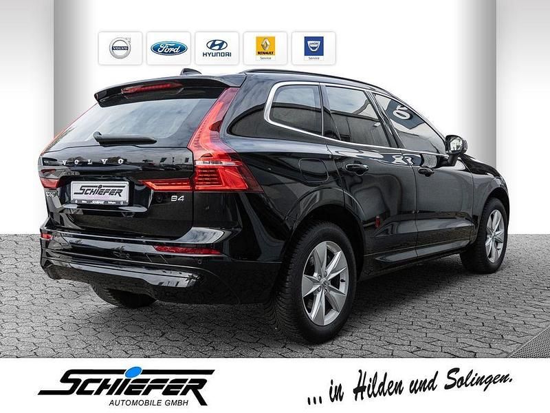 Gebraucht Volvo XC60 Core 197 PS (144 kW) 2023 Schwarz SUV