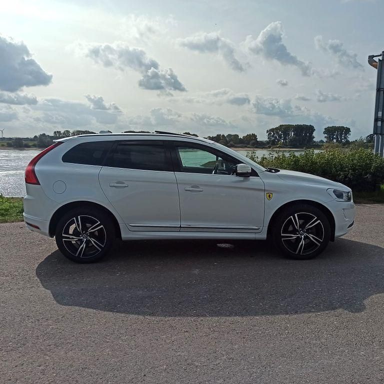 Gebraucht Volvo XC60 Summum 215 PS (158 kW) 2013 Weiß SUV