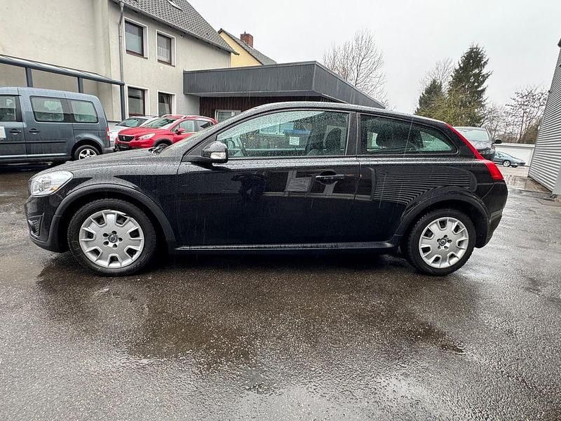 Gebraucht Volvo C30 114 PS (83 kW) 2010 Schwarz Kleinwagen