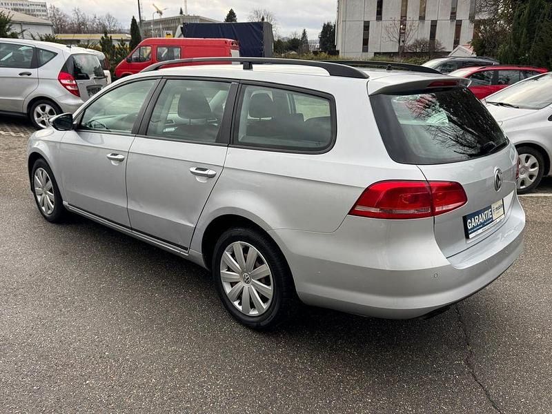 Gebraucht VW Passat Trendline 140 PS (102 kW) 2012 Kombi