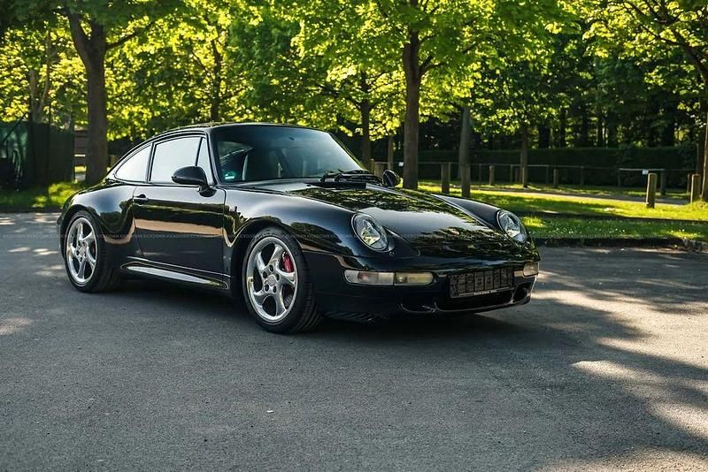 Schwarz Gebraucht 1998 Porsche 911 Carrera 4S Coupé | 100.000 € - Bild 1/4