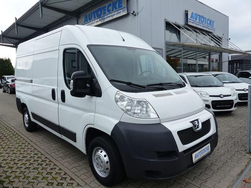 Weiß Gebraucht 2013 Peugeot Boxer Van | 8.290 € (Guter Preis) - Bild 1/4