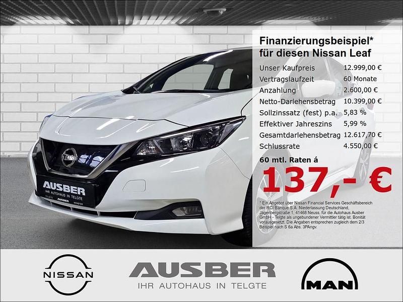Gebraucht Nissan Leaf Acenta 110 kW (150 PS) 2021 Weiß Kleinwagen