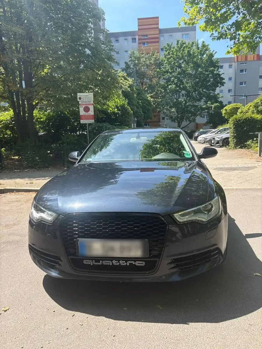 Gebraucht Audi A6 204 PS (150 kW) 2012 Blau Limousine
